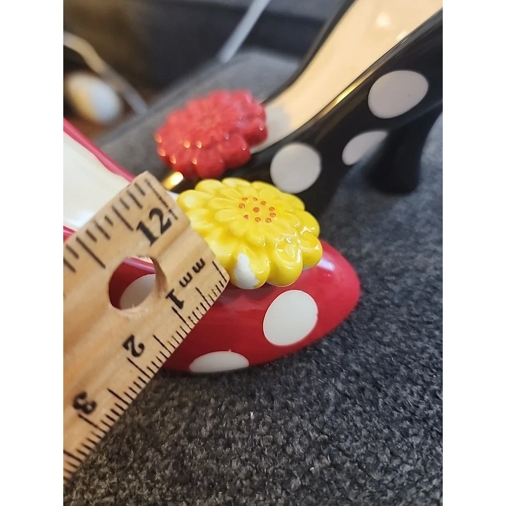 High‎ Heels Salt and Pepper Shakers Pier 1 Polkadot Red and Black